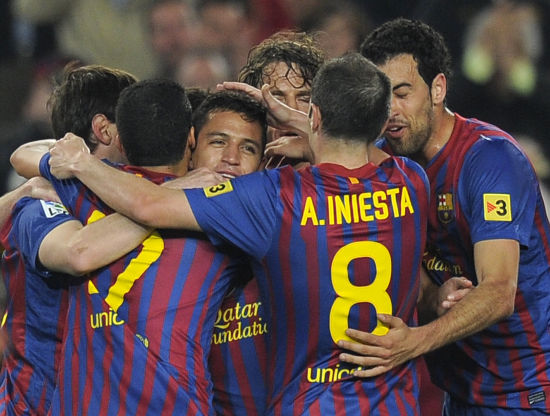 乔治一家近 乔治一家近