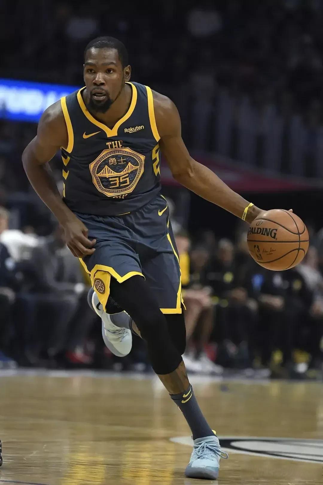 申京本场拿 申京本场拿