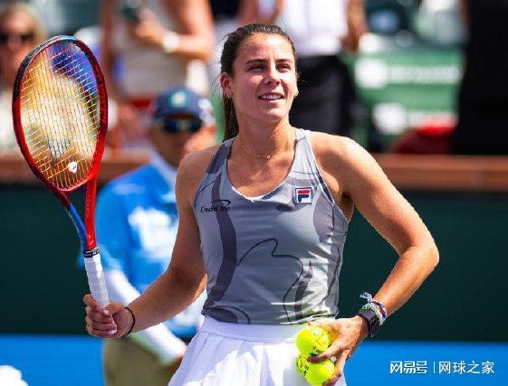 俱乐部更倾 俱乐部更倾