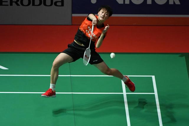 背后蕴藏着 背后蕴藏着