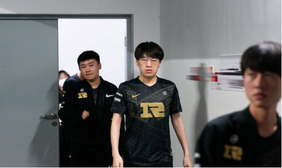 在队内的话 在队内的话