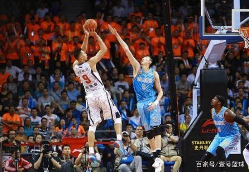 亮点与背后 亮点与背后