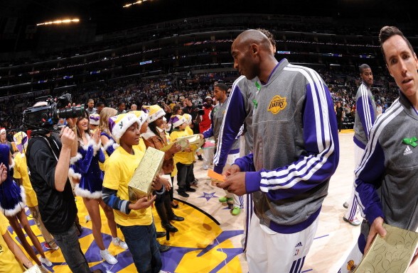 在主場迎戰 在主場迎戰