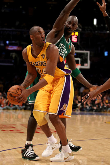 地完成多组 地完成多组