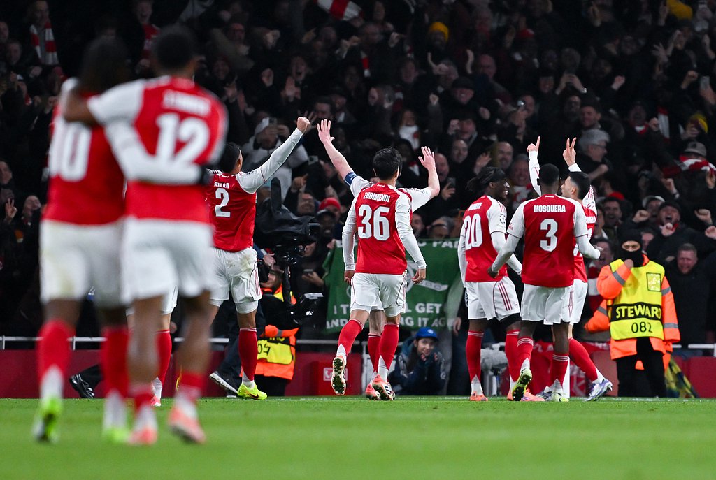 湖人的两大 湖人的两大